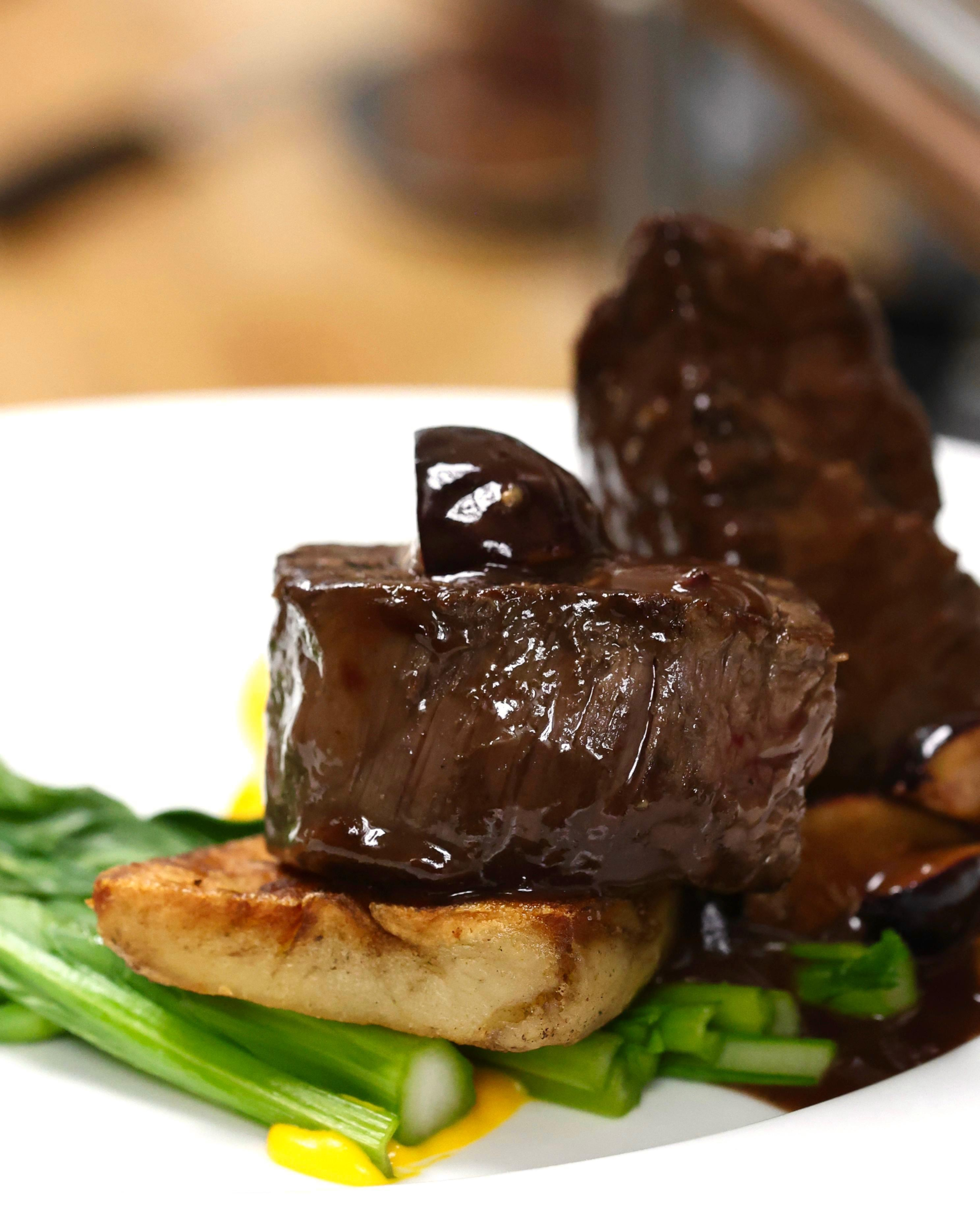 f2ab7617-272c-4654-a513-af54820860f9